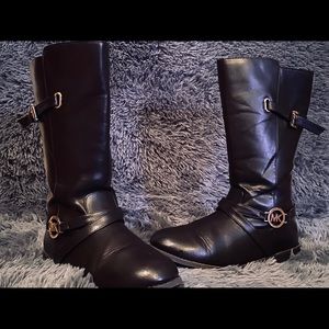 michael kors boots